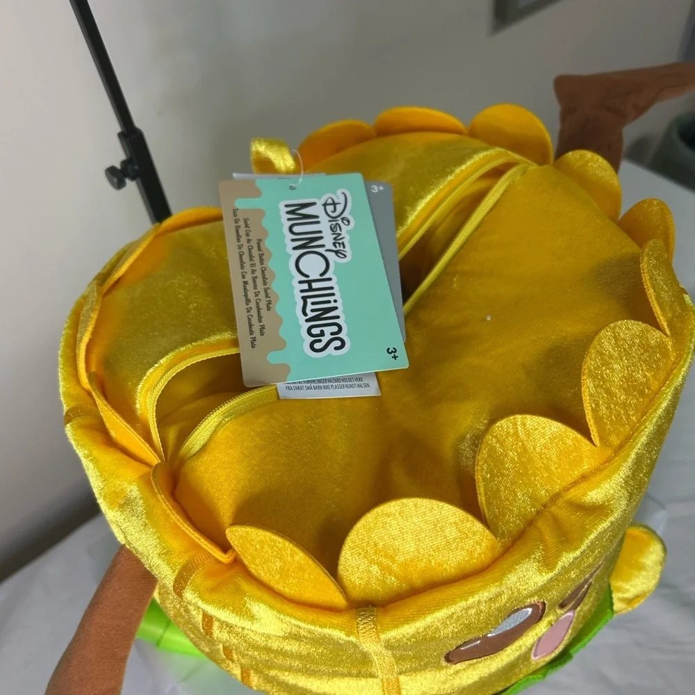 DISNEY munching, plush baby Pluto Backpack